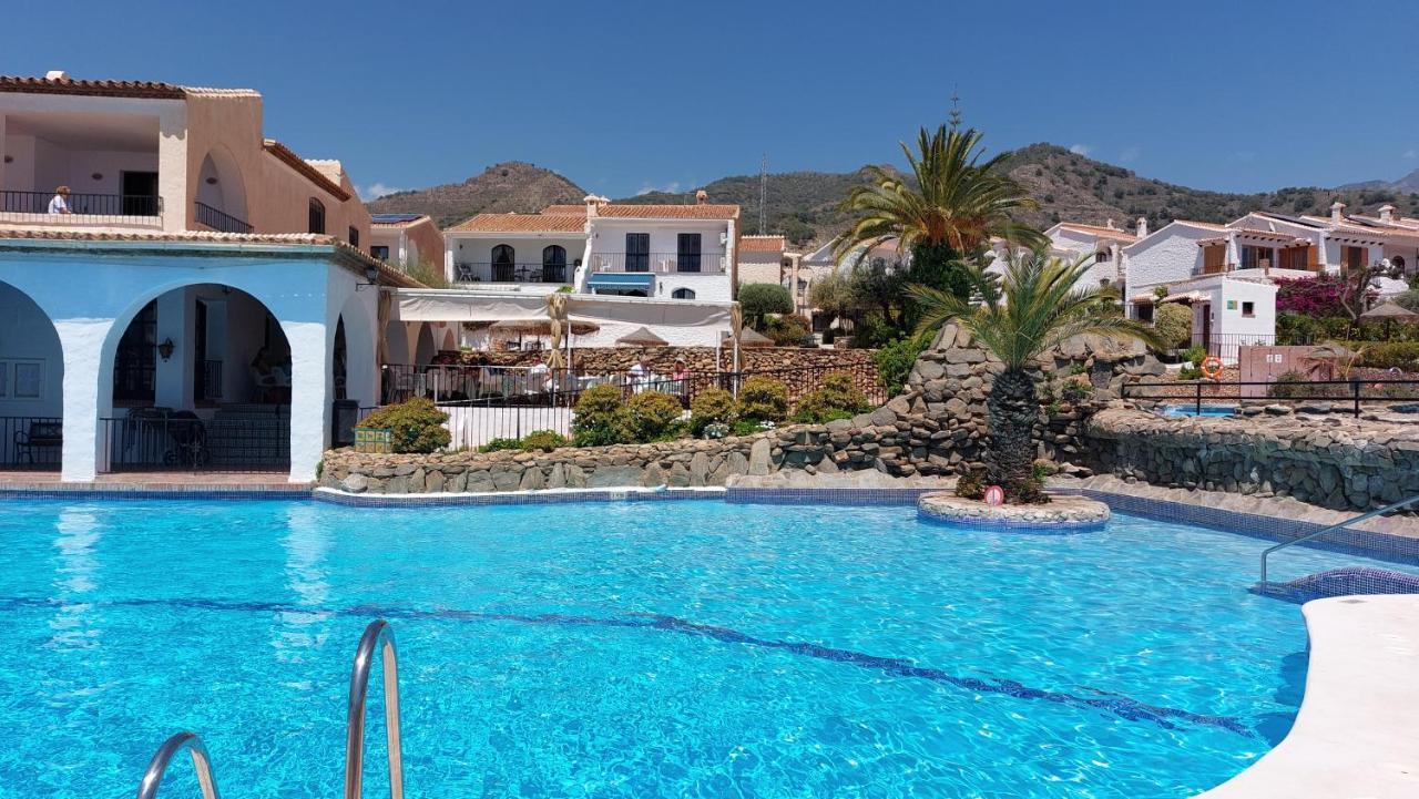 New Boho Home With Balcony, Private Garden And Communal Pool Nerja Exterior foto